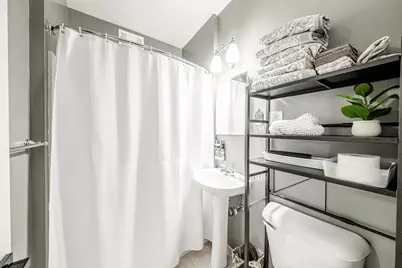 1028 E Juneau Ave #812, Milwaukee, WI 53202 - Photo 3