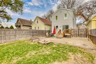 6919 Harvey Ave, Wauwatosa, WI 53213 - Photo 39