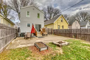 6919 Harvey Ave, Wauwatosa, WI 53213 - Photo 3