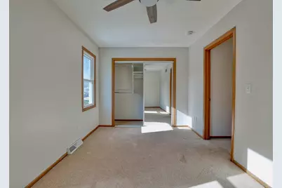 6919  Harvey Ave, Wauwatosa, WI 53213 - Photo 17