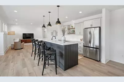 9401 W Huntington Dr, Mequon, WI 53097 - Photo 29