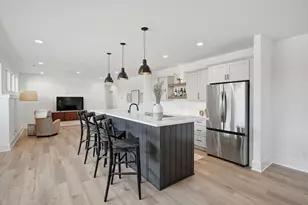 9401 W Huntington Dr, Mequon, WI 53097 - Photo 29