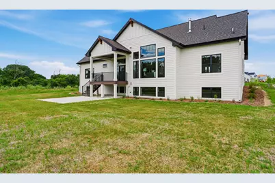 9401 W Huntington Dr, Mequon, WI 53097 - Photo 3