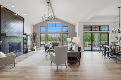 9401 W Huntington Dr, Mequon, WI 53097 - Photo 3