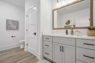 9401 W Huntington Dr, Mequon, WI 53097 - Photo 19