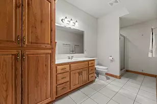 S94W23620 Kunzendorf Ct, Vernon, WI 53103 - Photo 39