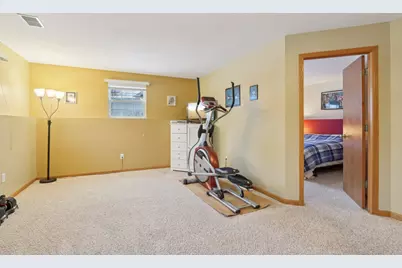 W142N9935  Amber Dr, Germantown, WI 53022 - Photo 27