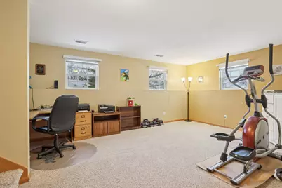 W142N9935  Amber Dr, Germantown, WI 53022 - Photo 25