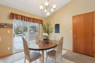 W142N9935 Amber Dr, Germantown, WI 53022 - Photo 9