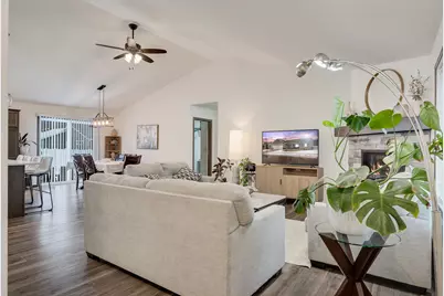 3141  Christenson Ln, Holmen, WI 54650 - Photo 5