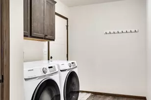 3141 Christenson Ln, Holmen, WI 54650 - Photo 23