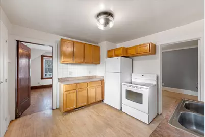 911 W Eula Ct #913, Glendale, WI 53209 - Photo 17