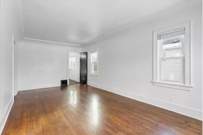 911 W Eula Ct #913, Glendale, WI 53209 - Photo 3