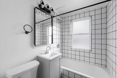 911 W Eula Ct #913, Glendale, WI 53209 - Photo 11