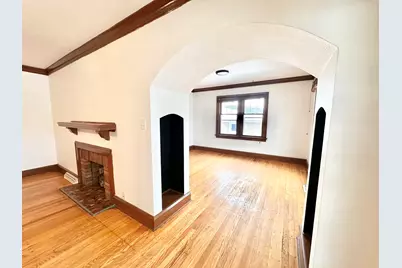 7705 W Rogers St, West Allis, WI 53219 - Photo 7