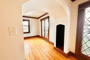 7705 W Rogers St, West Allis, WI 53219 - Photo 9