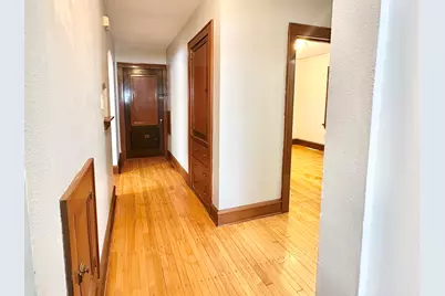 7705 W Rogers St, West Allis, WI 53219 - Photo 17