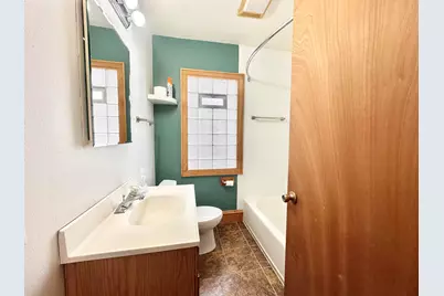 7705 W Rogers St, West Allis, WI 53219 - Photo 23