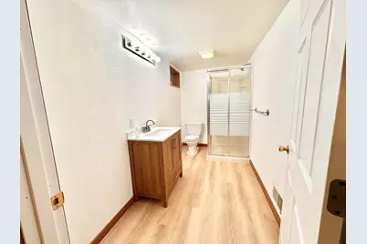 7705 W Rogers St, West Allis, WI 53219 - Photo 31