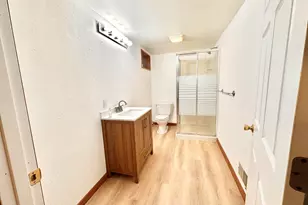 7705 W Rogers St, West Allis, WI 53219 - Photo 31