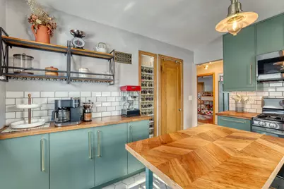 3001 N 87th St, Milwaukee, WI 53222 - Photo 13