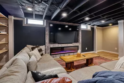 3001 N 87th St, Milwaukee, WI 53222 - Photo 27