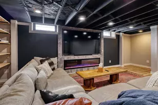 3001 N 87th St, Milwaukee, WI 53222 - Photo 27