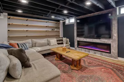 3001 N 87th St, Milwaukee, WI 53222 - Photo 25