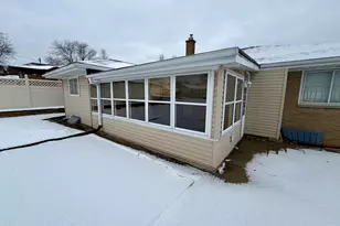 8541 W McMyron St, West Allis, WI 53214 - Photo 3