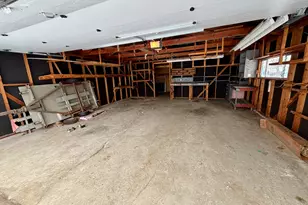 8541 W McMyron St, West Allis, WI 53214 - Photo 17