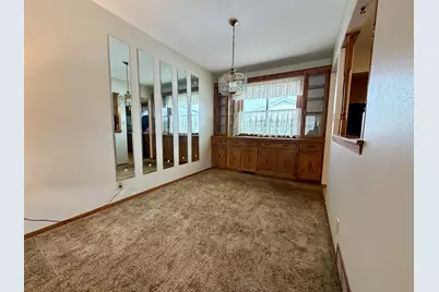 8541 W McMyron St, West Allis, WI 53214 - Photo 5