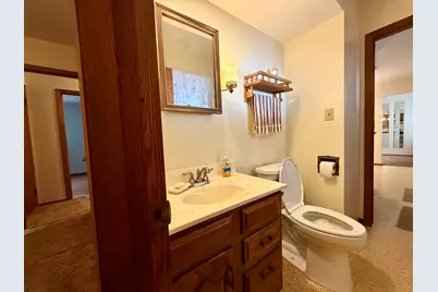 8541 W McMyron St, West Allis, WI 53214 - Photo 11