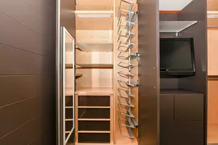 234 N Broadway, Milwaukee, WI 53202 - Photo 17