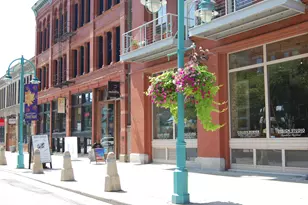 234 N Broadway, Milwaukee, WI 53202 - Photo 39