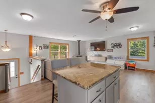 W165N10401 Wagon Trail, Germantown, WI 53022 - Photo 7