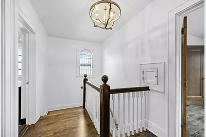 8140  Hillcrest Dr, Wauwatosa, WI 53213 - Photo 21