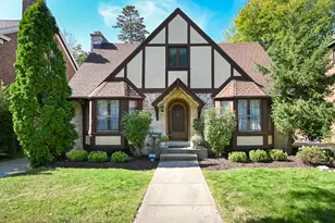 1531 N 60th St, Wauwatosa, WI 53208 - Photo 1