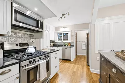 1531 N 60th St, Wauwatosa, WI 53208 - Photo 15