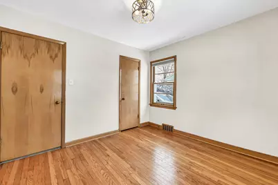 5648 N Dexter Ave, Glendale, WI 53209 - Photo 15