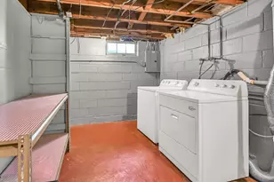 5648 N Dexter Ave, Glendale, WI 53209 - Photo 17