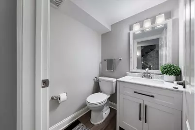 270 E Highland Ave #621, Milwaukee, WI 53202 - Photo 13