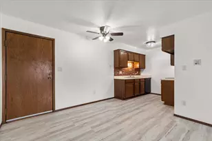 121 W North St, Waukesha, WI 53188 - Photo 5