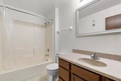 121 W North St #39, Waukesha, WI 53188 - Photo 19