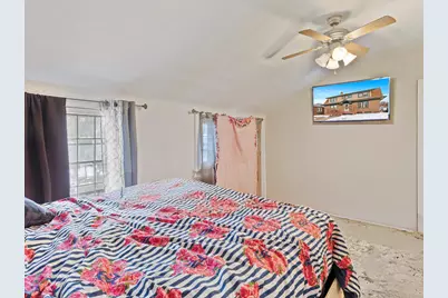 2432 N 55th St, Milwaukee, WI 53210 - Photo 13