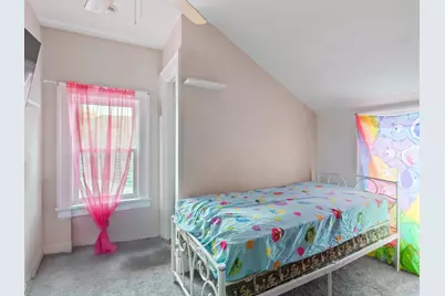 2432 N 55th St, Milwaukee, WI 53210 - Photo 15