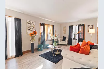 2432 N 55th St, Milwaukee, WI 53210 - Photo 7