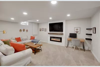 2826  Yahara Dr, Summit, WI 53066 - Photo 27