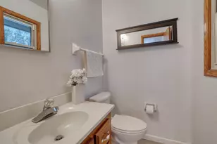 244 Willow Ct, Hartland, WI 53029 - Photo 19