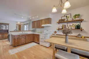 244 Willow Ct, Hartland, WI 53029 - Photo 15