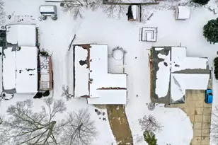 244 Willow Ct, Hartland, WI 53029 - Photo 39